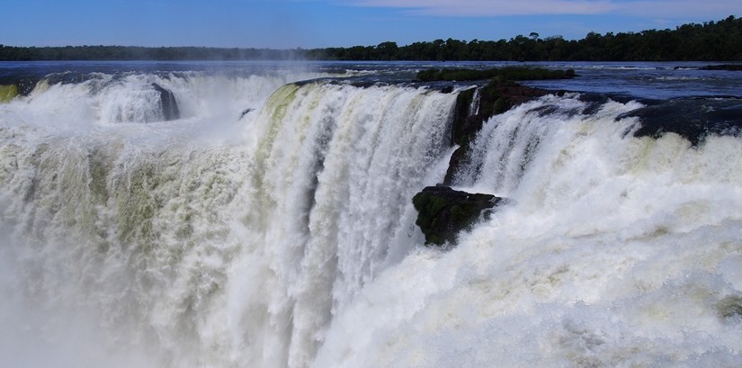 世界遺産のイグアスの滝、まずはアルゼンチン側～悪魔の喉笛迫力ありすぎます～ (24)