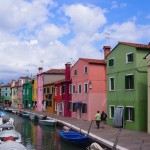 【イタリア17】ヴェネチアへ来たら島巡りもオススメ。カラフル好き必見！ブラーノ島！