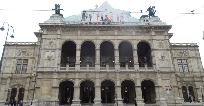 【オーストリア03】「ウィーン国立歌劇場」「Phantasten museum Wien」でオペラ鑑賞！